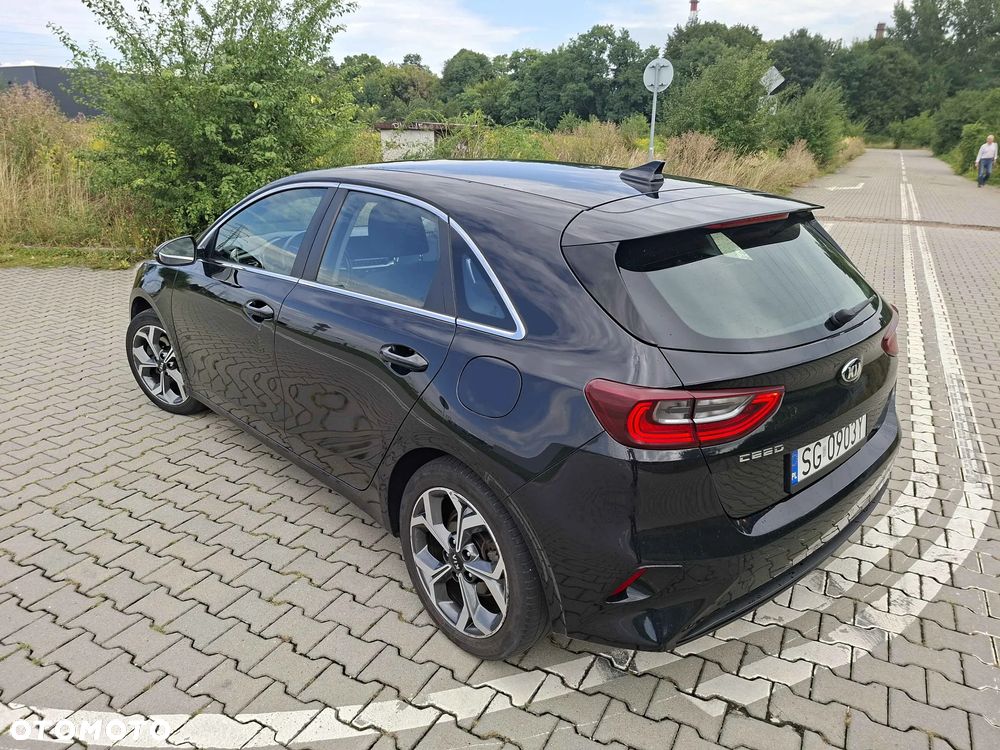 Kia Ceed 1.4 L - 9