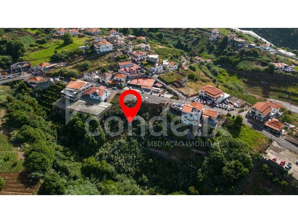 Terreno para construção de moradia ou comércio nos Canhas - Grande imagem: 2/16