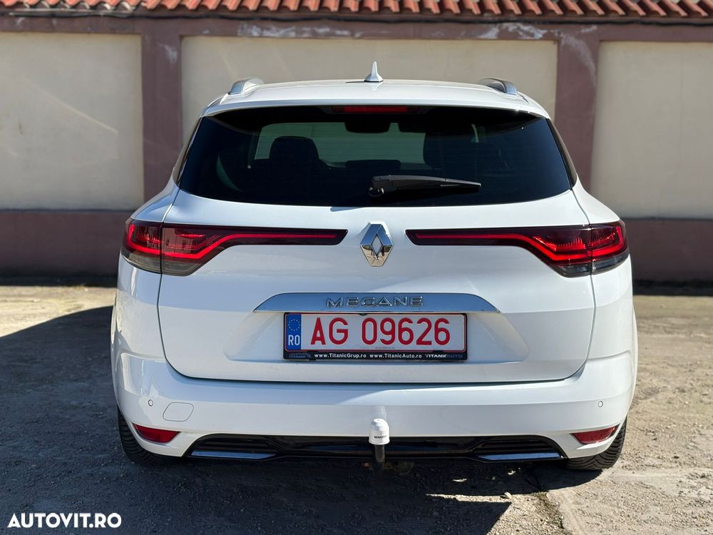 Renault Megane TCe 140 GPF INTENS - 4