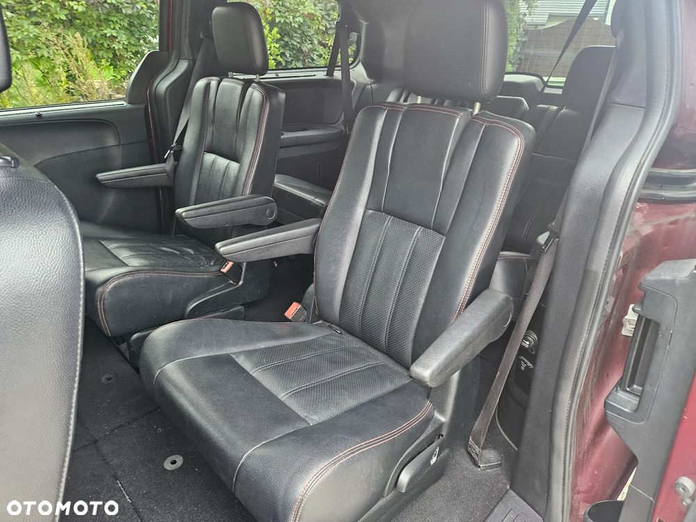 Dodge Grand Caravan 3.6 R/T - 6