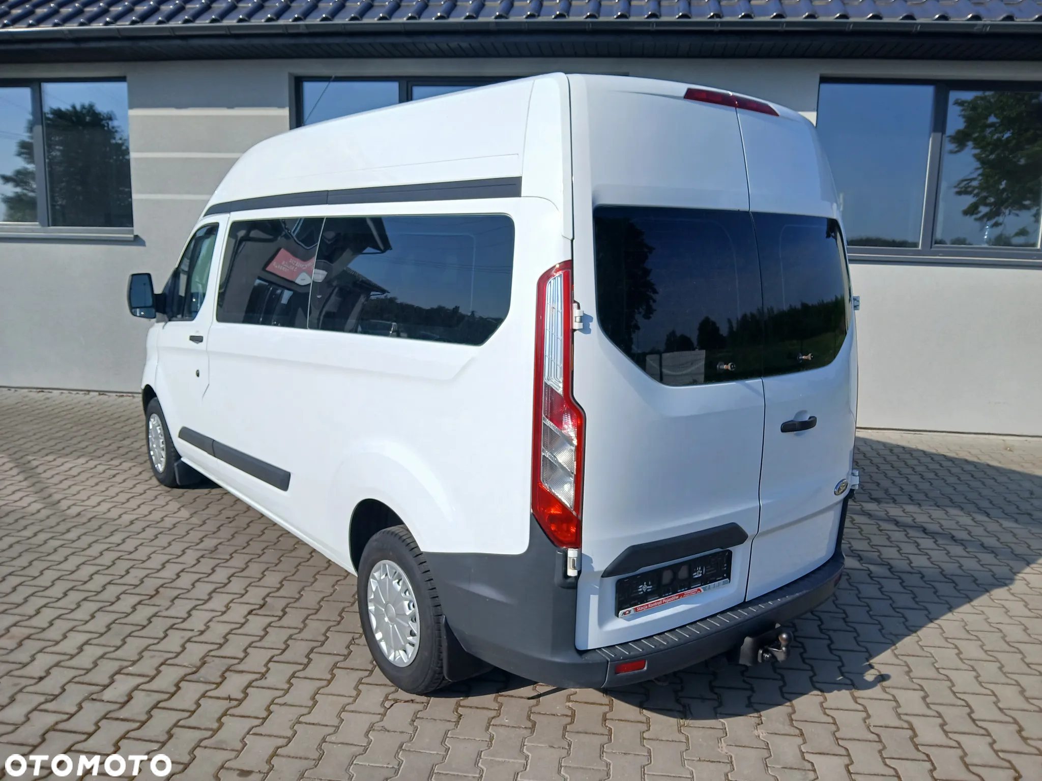 Ford Tourneo Custom 300 L2H1 VA Trend - 4