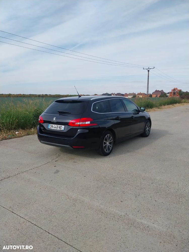 Peugeot 308 - 3