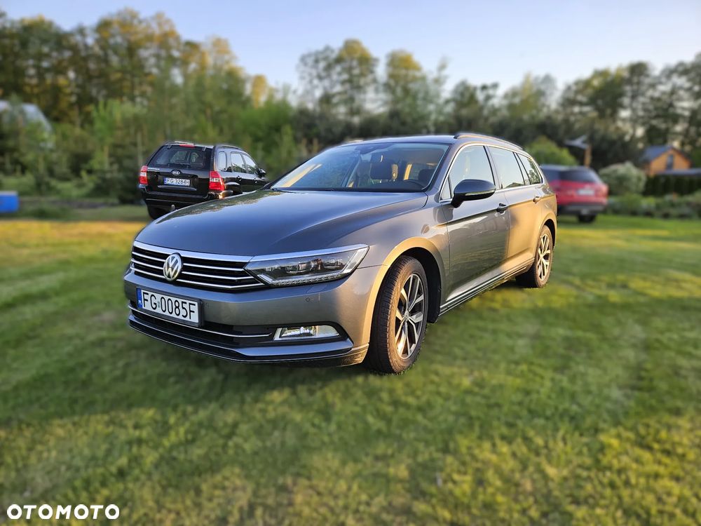 Volkswagen Passat - 6