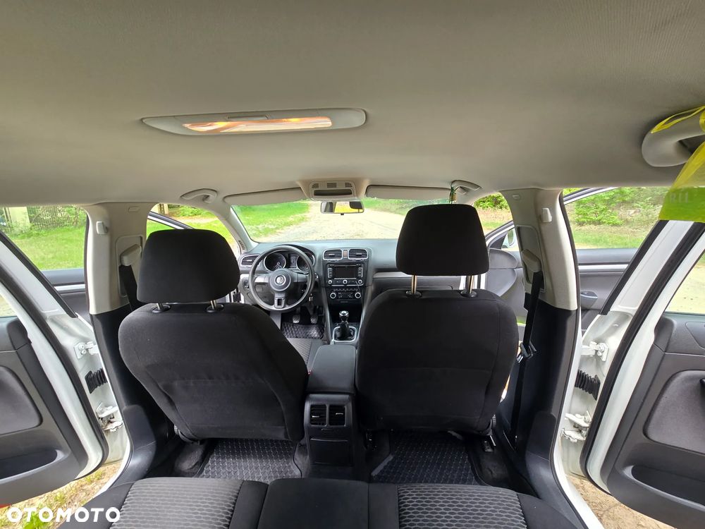 Volkswagen Golf 1.6 TDI DPF Highline - 7