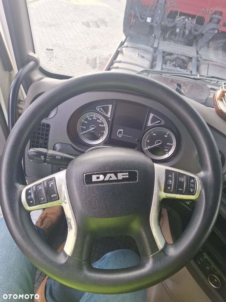 DAF XF - 13