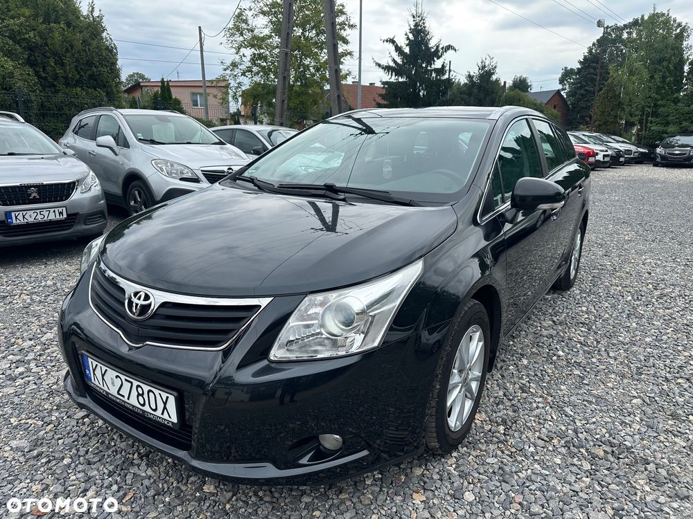 Toyota Avensis 1.8 Sol plus NAVI MS