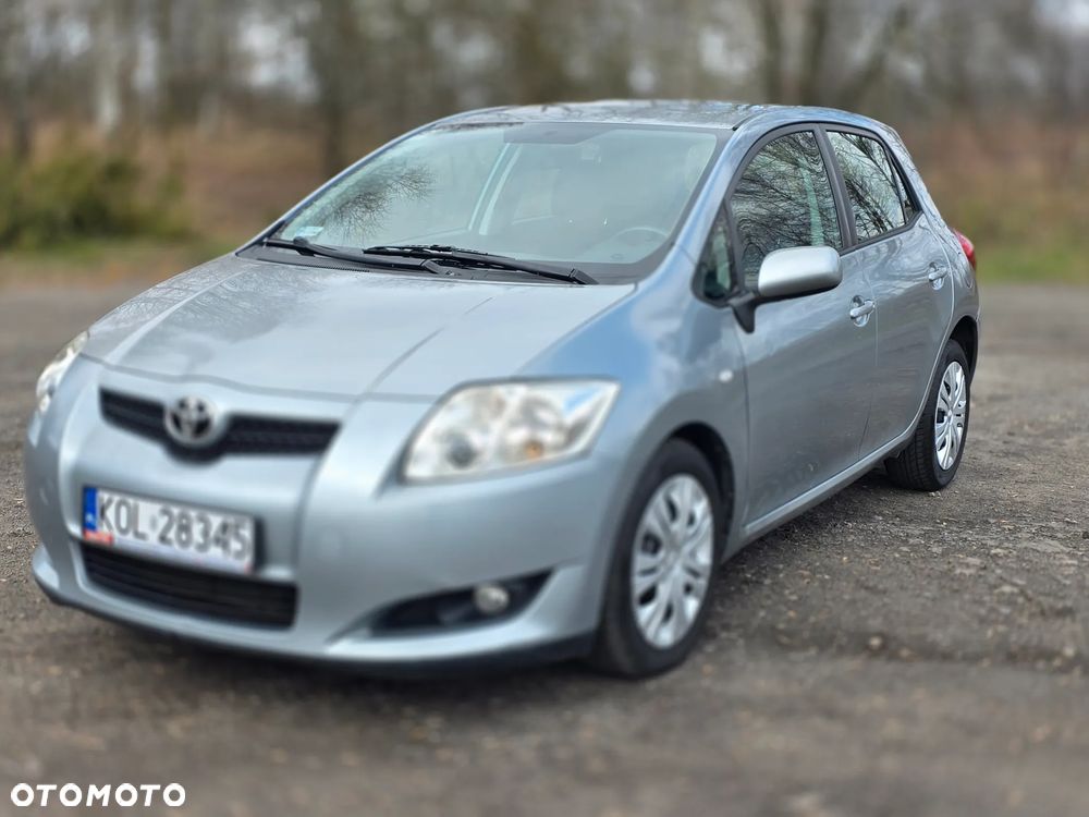 Toyota Auris 2.0 D-4D - 5