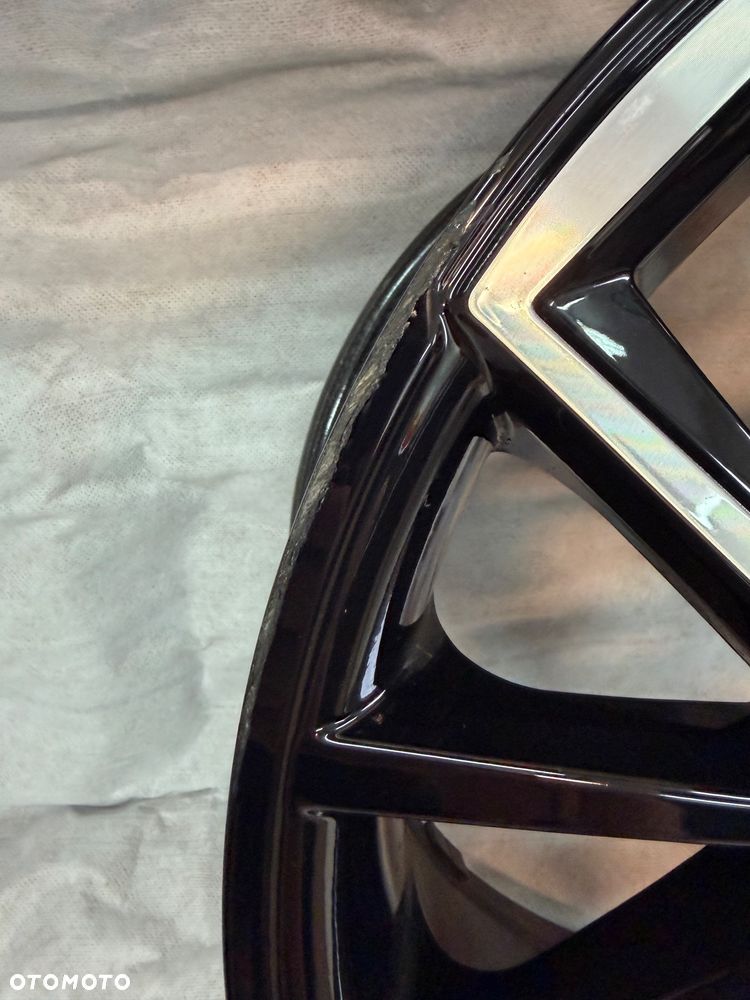 FELGA TOYOTA COROLLA 7,5x17 ET40 5x114,3 PW457-02008 - 5
