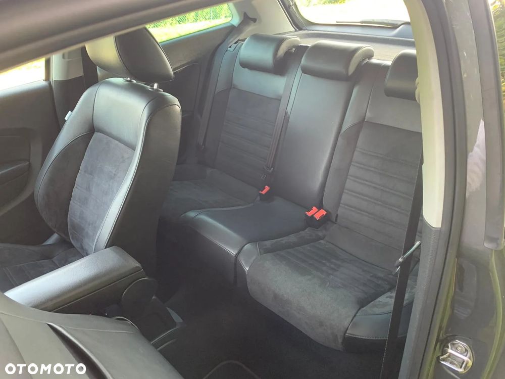 Volkswagen Polo 1.4 16V Highline - 9