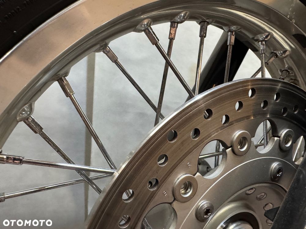 Triumph Thruxton - 19