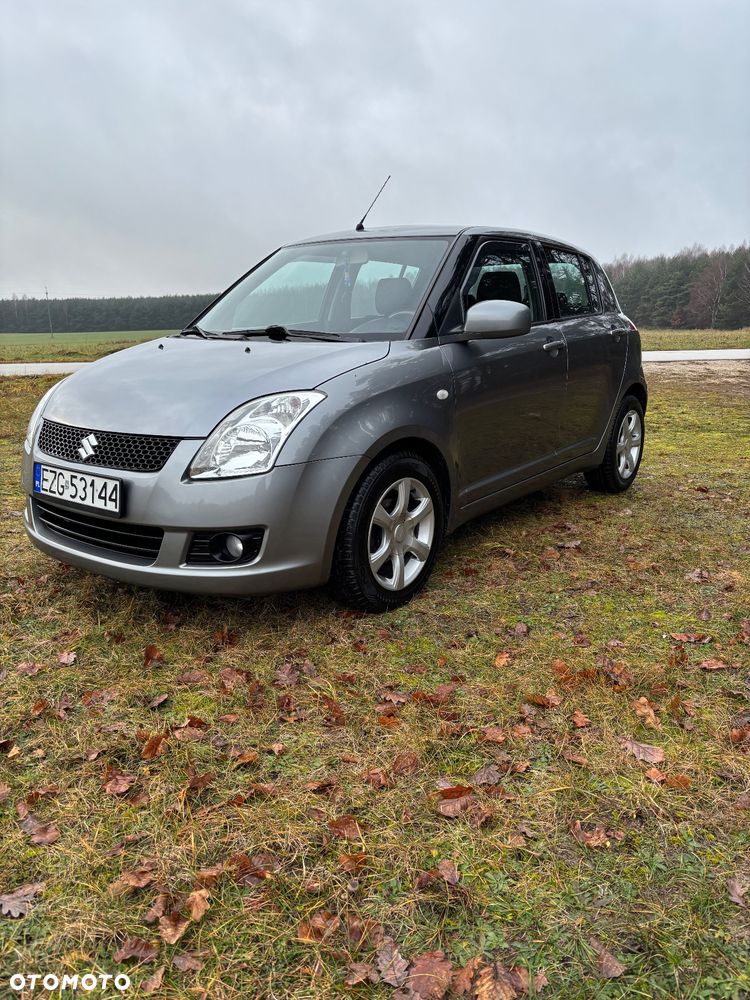Suzuki Swift - 11