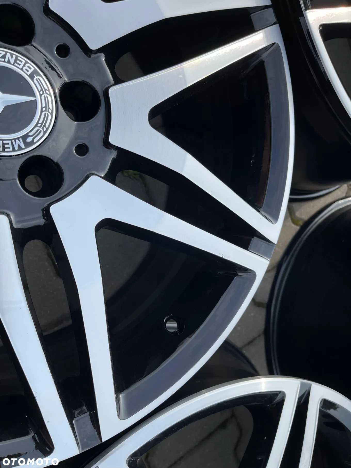FELGI ALUFELGI NOWE! 19 AMG MERCEDES E W212 CLS V KLASA 5X112 ET40 9.5J SPRAWDZONE ORYGINAŁ A2124014602 A2124014702 - 19