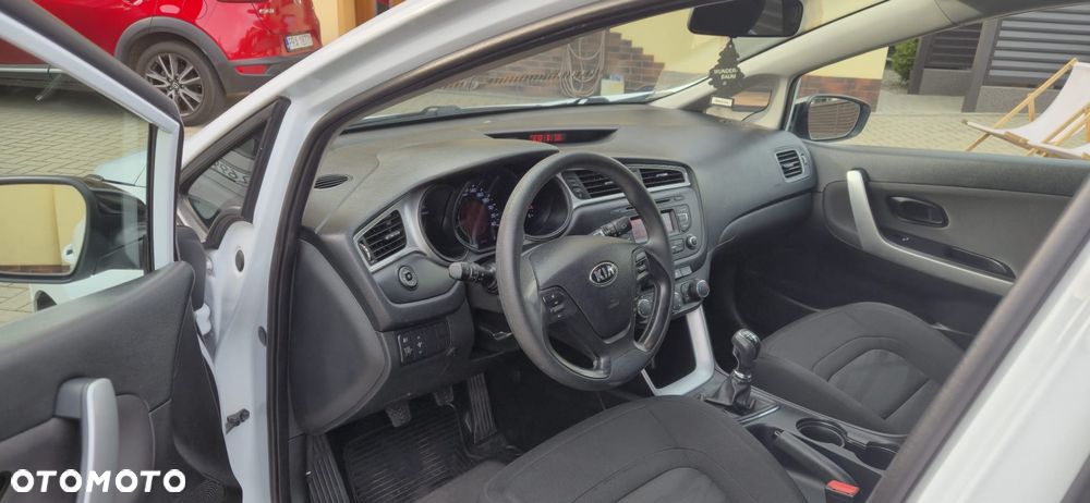 Kia Ceed 1.4 CRDi M - 18