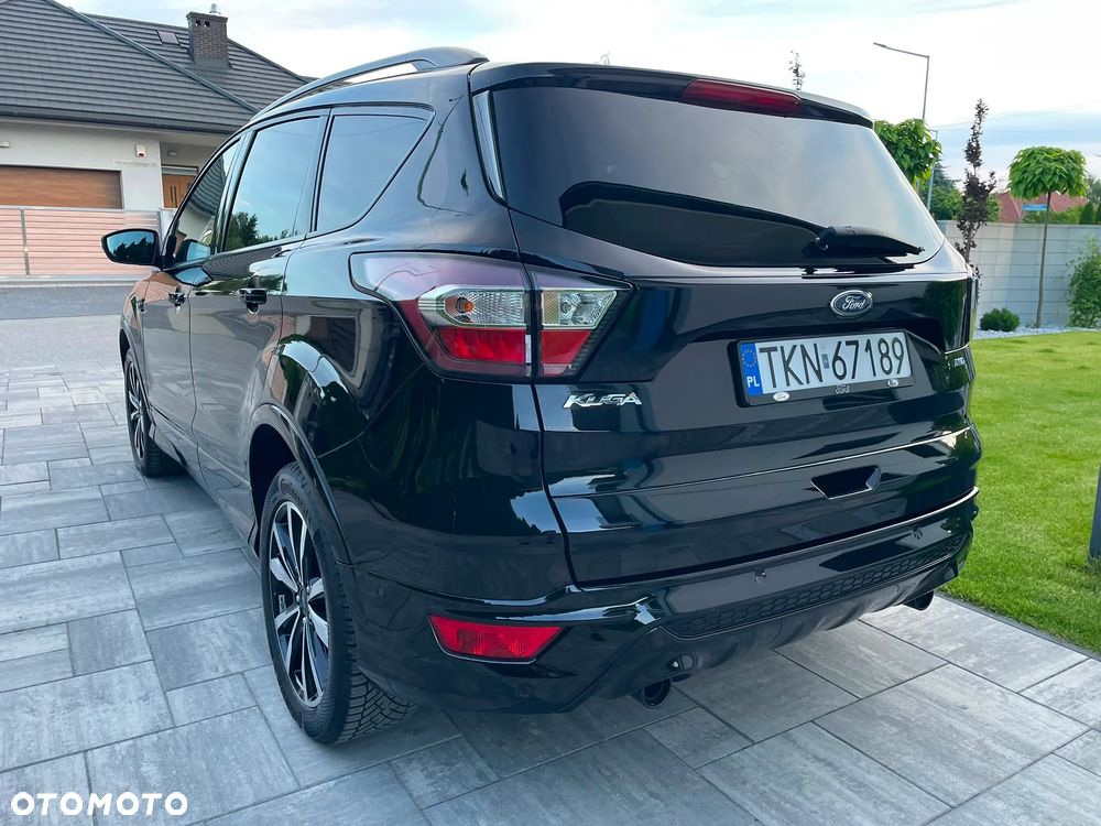 Ford Kuga 2.0 TDCi 4x4 ST-Line - 37