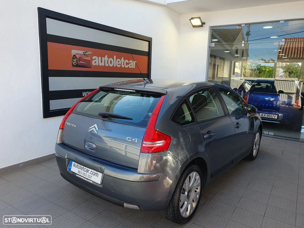 Citroën C4 1.6 HDi SX - 8