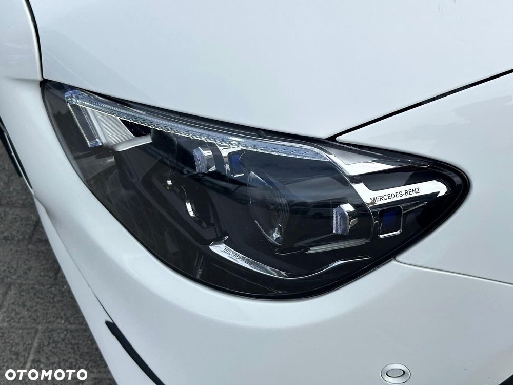 Mercedes-Benz Klasa E - 21