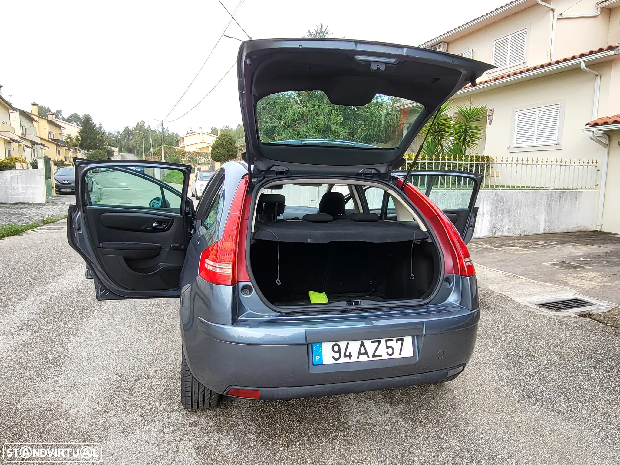 Citroën C4 1.6 HDi VTR Pack - 40