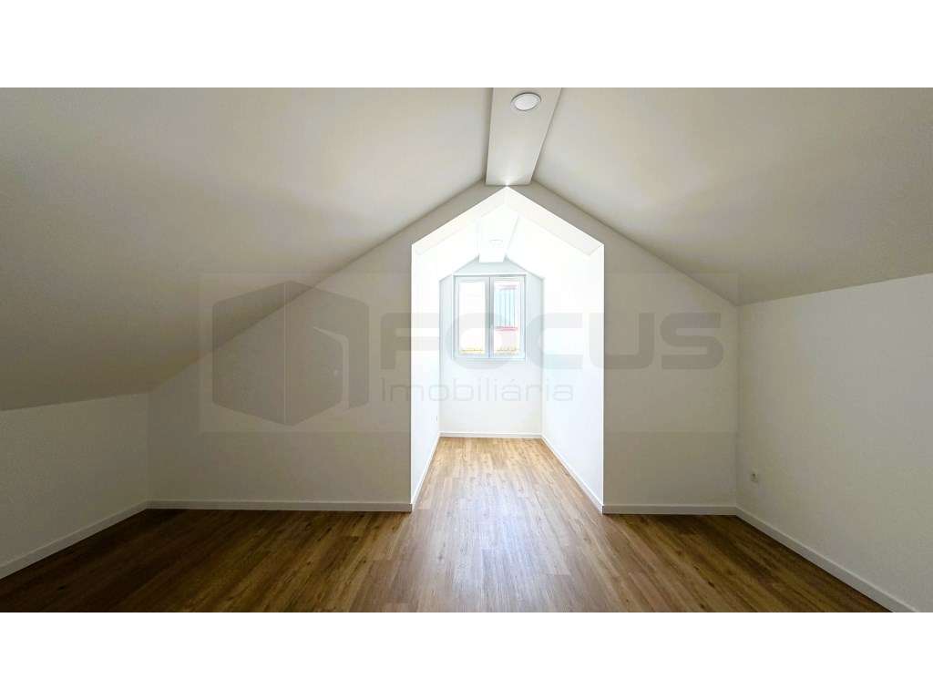 Apartamento T2 duplex zona Histórica - Aveiro - Grande imagem: 2/24