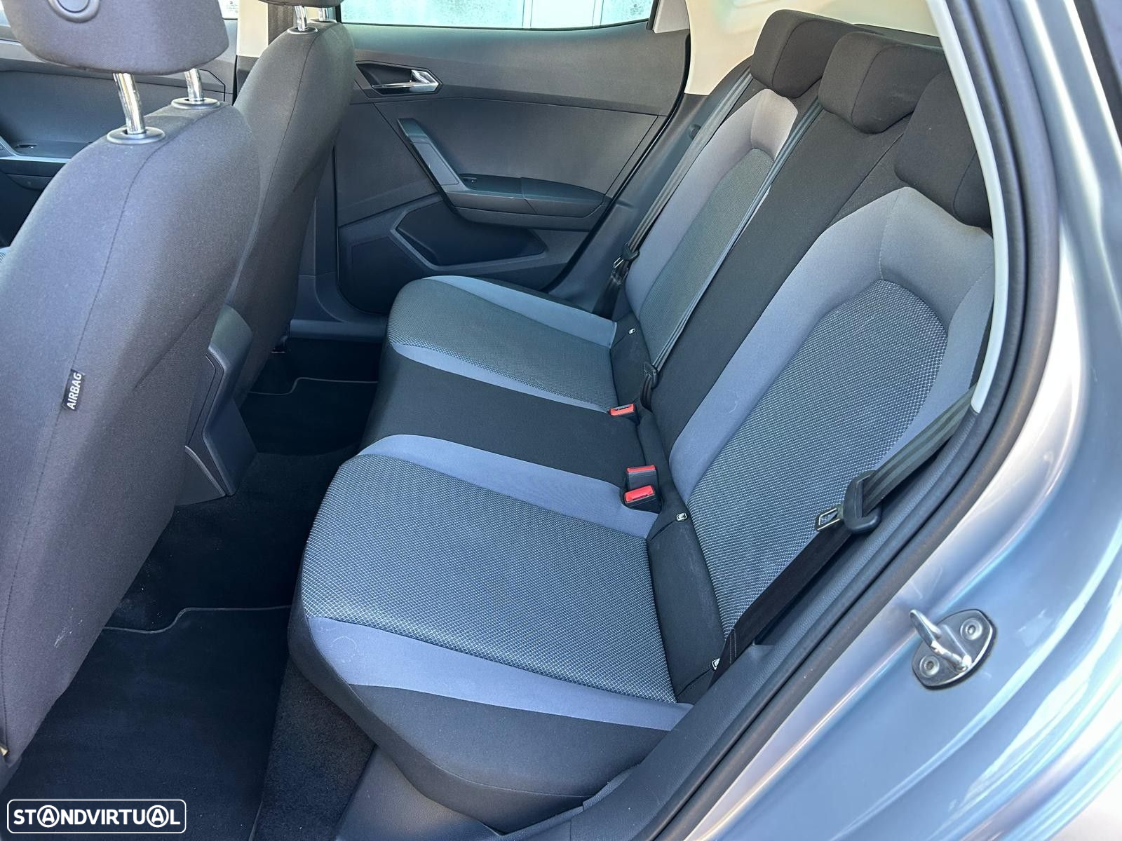 SEAT Arona 1.6 TDI Style - 11