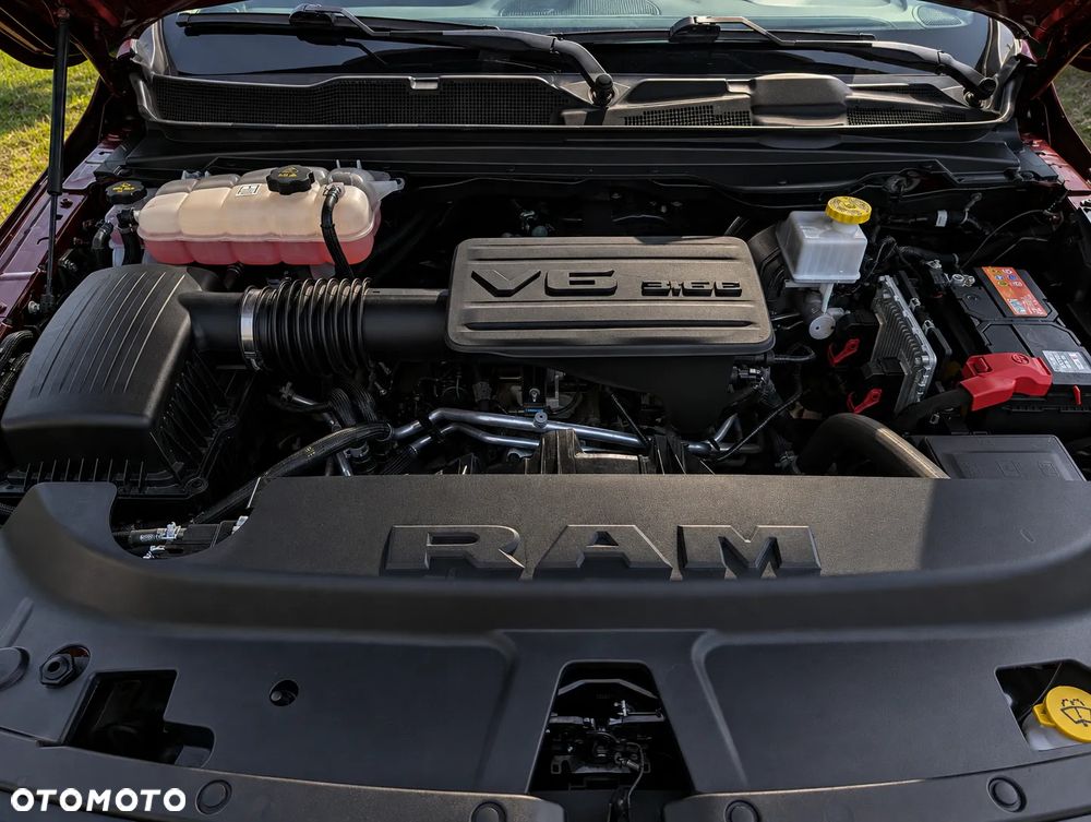 RAM 1500 Crew Cab Shortbed Bighorn - 20