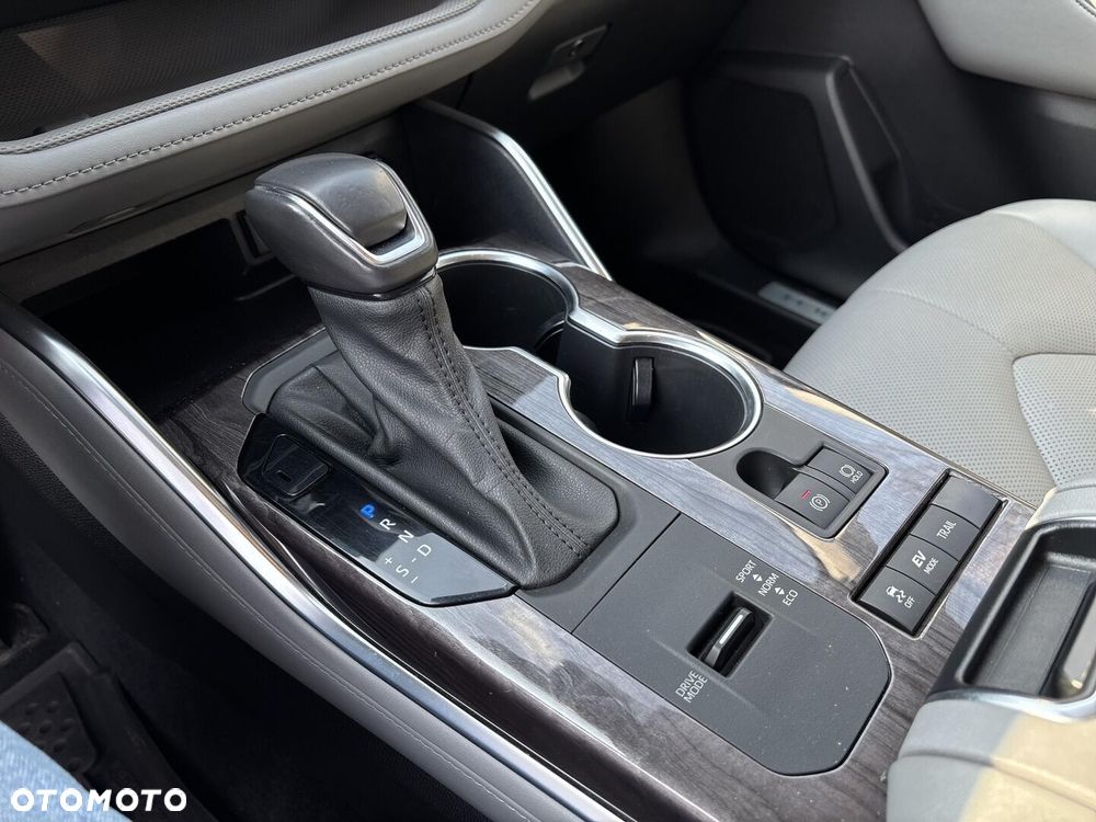 Toyota Highlander - 24