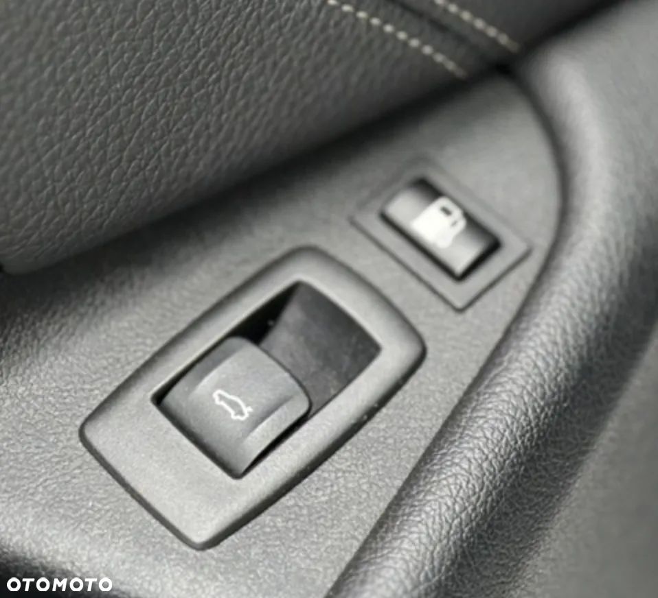 BMW Seria 5 - 21