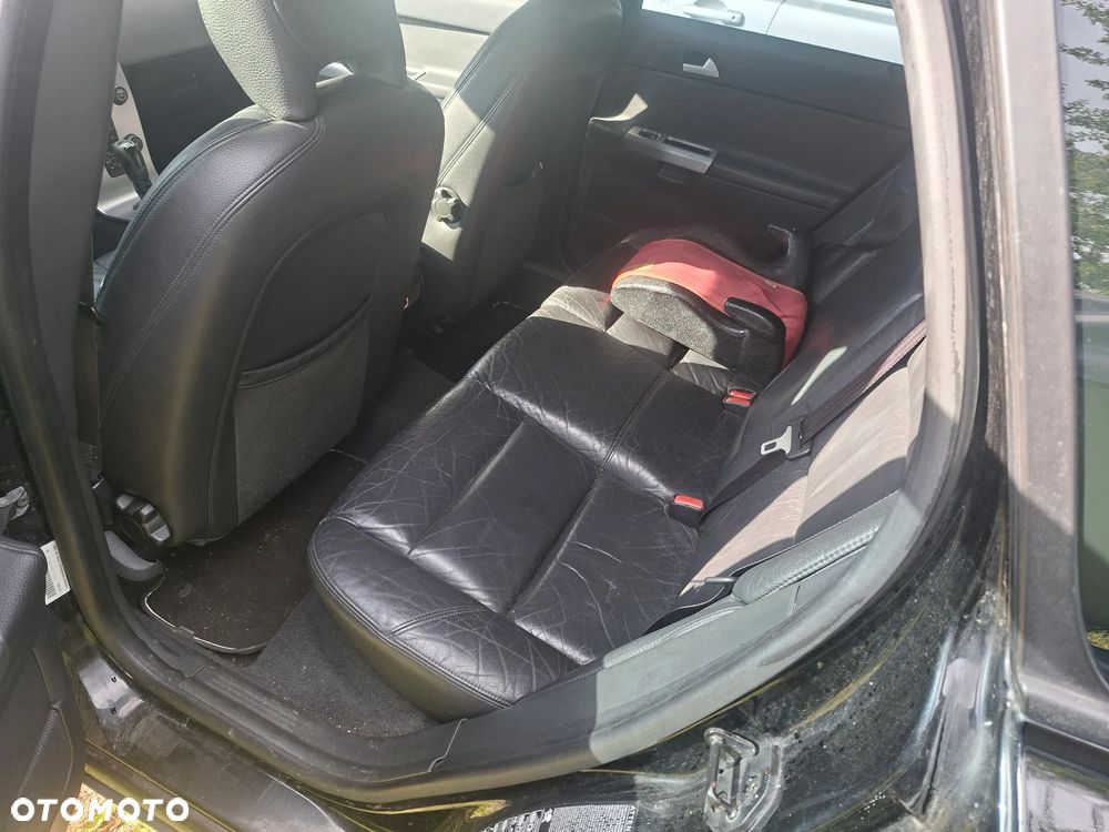 Volvo V50 1.8 - 11