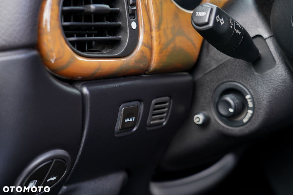 Jaguar XK8 - 19