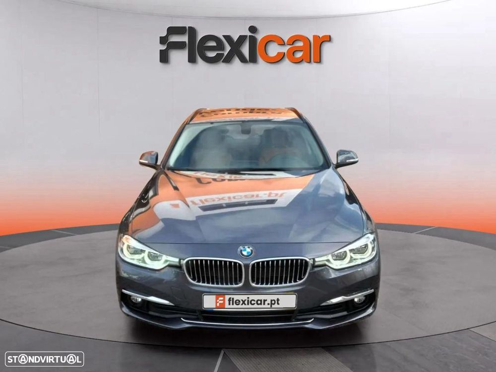 BMW 320 d Touring Line Luxury Auto - 2