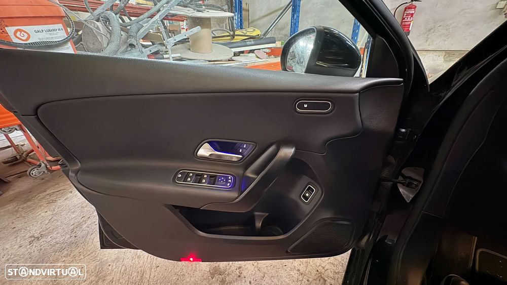 Mercedes-Benz A 250 e Progressive - 12