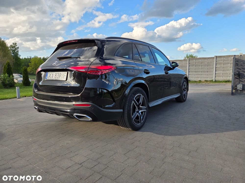 Mercedes-Benz GLC 200 4Matic 9G-TRONIC AMG Line Advanced - 5