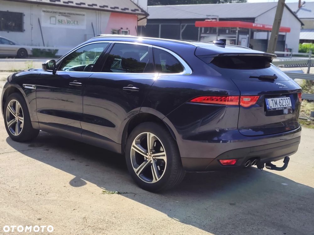 Jaguar F-Pace - 3