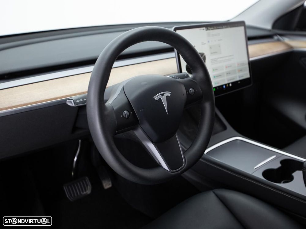 Tesla Model Y Long Range Tração Integral - 20