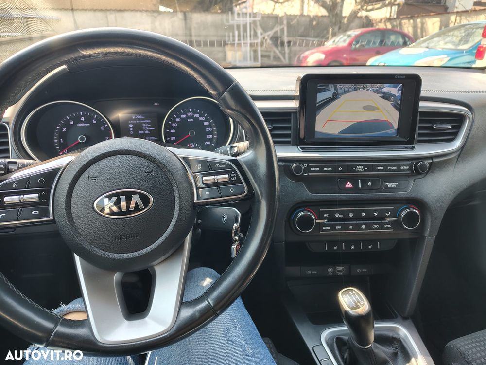 Kia Ceed 1.4 GSL Best - 13