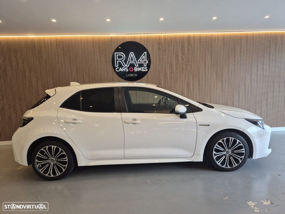 Toyota Corolla 1.8 Hybrid Comfort+P.Sport - 2