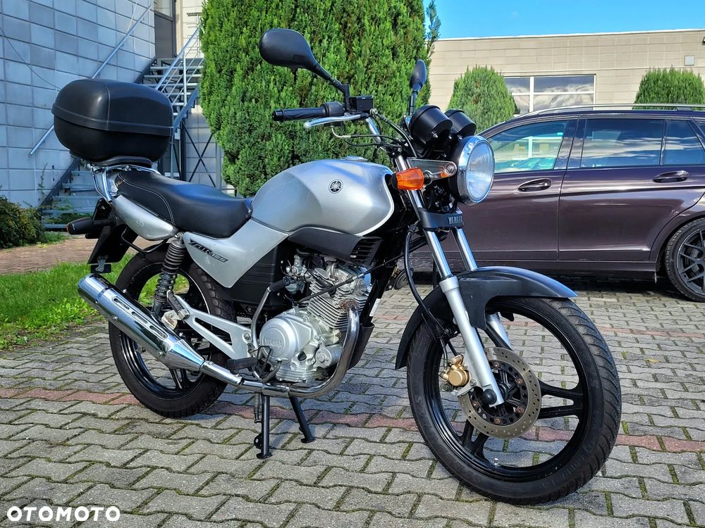 Yamaha YBR - 4
