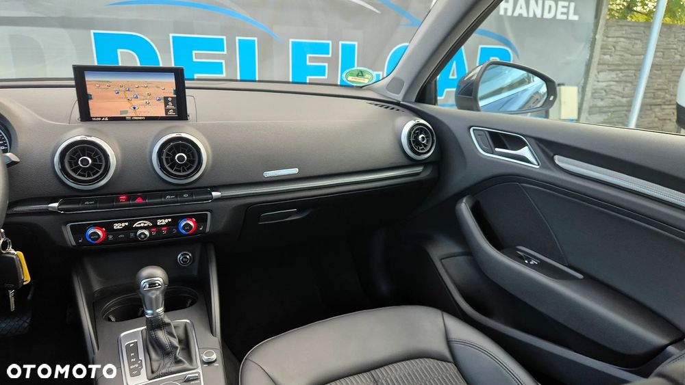 Audi A3 Sportback 1.6 TDI Sport S tronic - 12