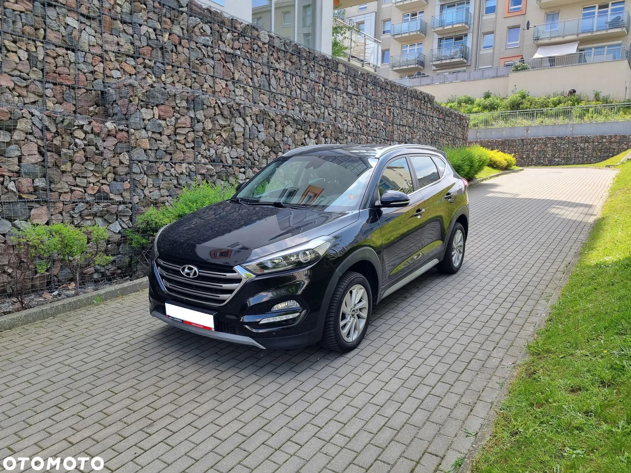 Hyundai Tucson 1.6 GDI BlueDrive Style 2WD - 1