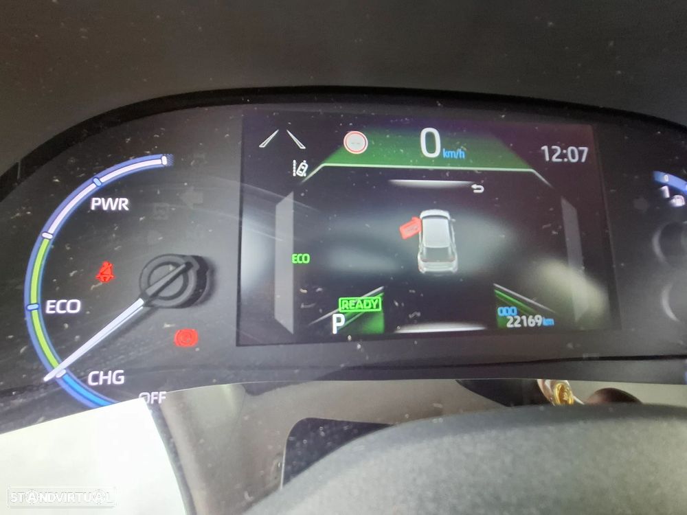 Toyota Yaris Cross 1.5 HDF Luxury - 14