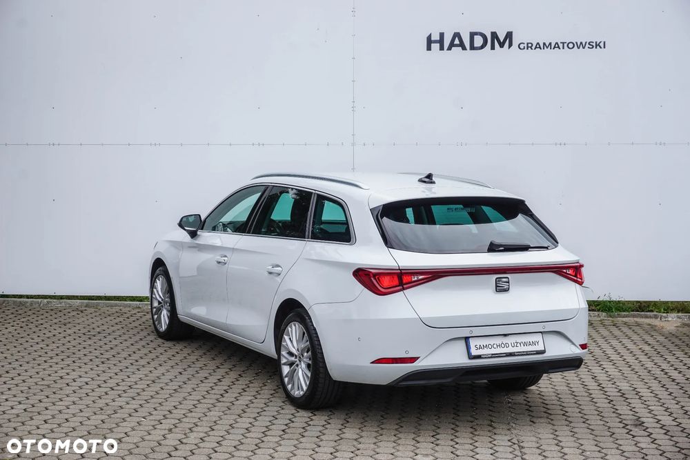 Seat Leon 1.5 eTSI Xcellence DSG - 6