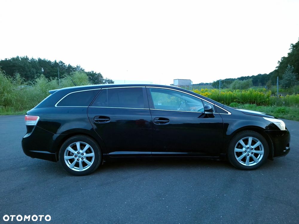 Toyota Avensis 2.0 D-4D Sol - 5