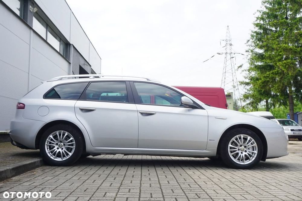 Alfa Romeo 159 1.9JTDM Impression - 3