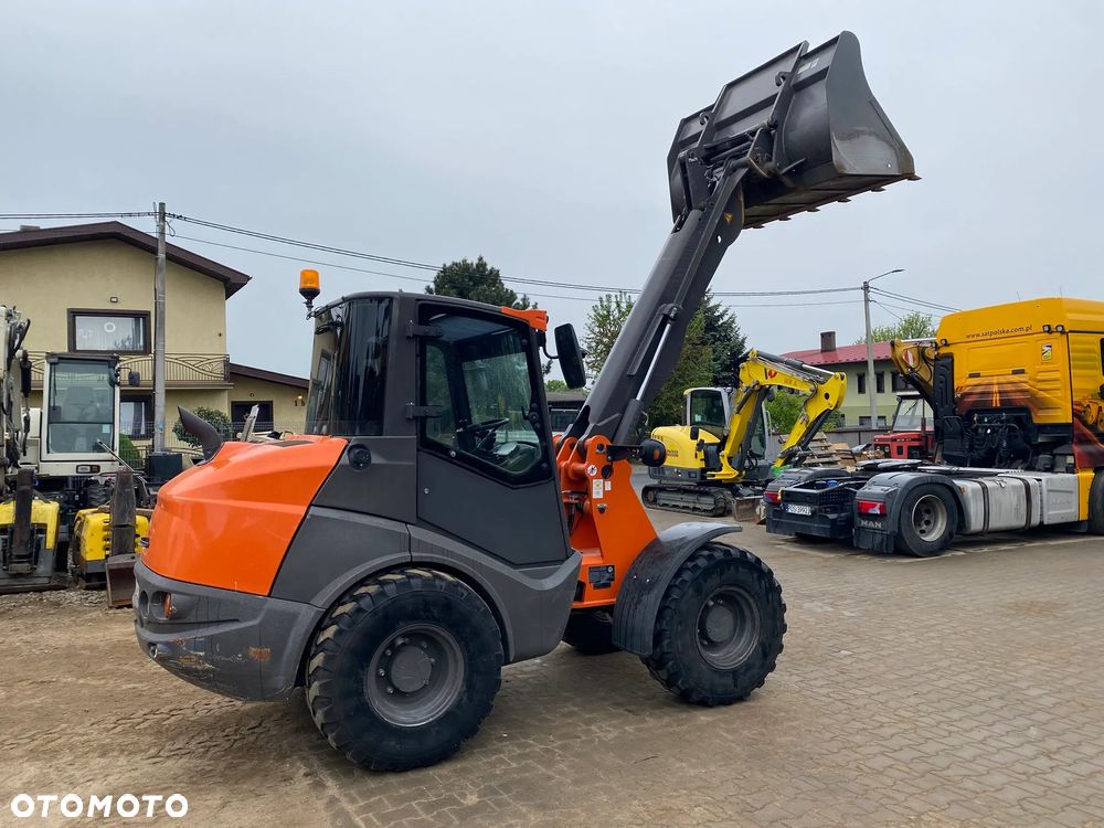 Hitachi ZW95, 2020 ROK, 2700 MTH, ŁYŻKA + WIDŁY, z NIEMIEC, PIĘKNY STAN - 15