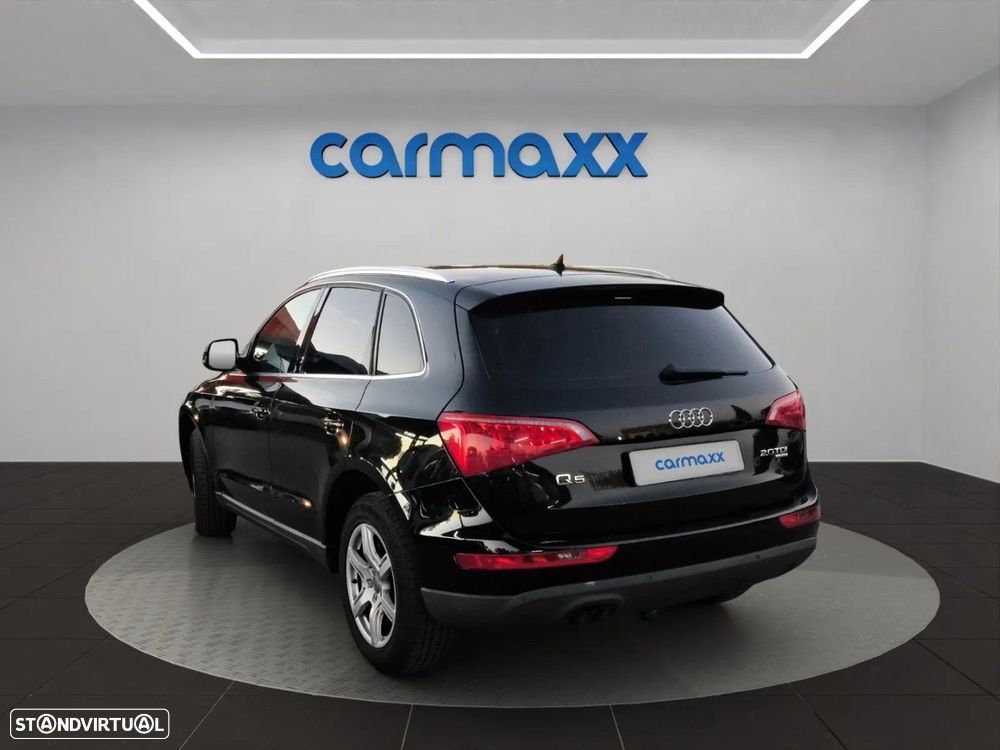 Audi Q5 2.0 TDI Sport S-tronic - 4