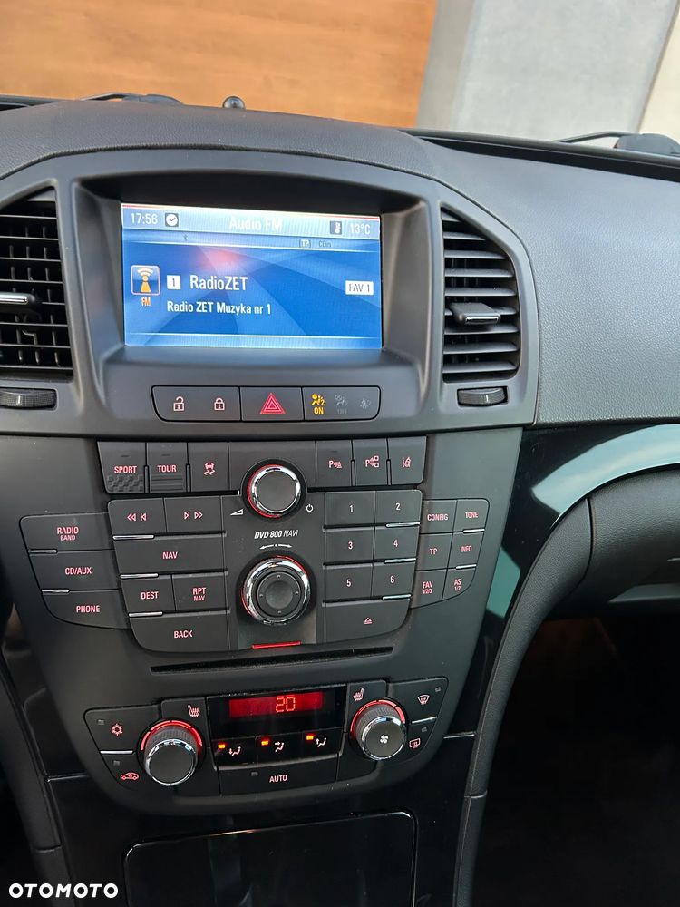 Opel Insignia 2.0 T Cosmo 4x4 - 21