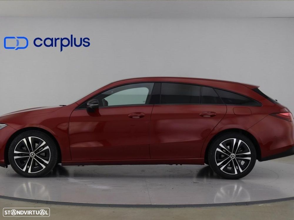 Mercedes-Benz CLA 220 d Shooting Brake AMG Line Aut. - 4