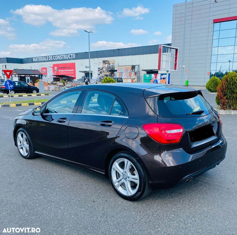 Mercedes-Benz A 200 - 9