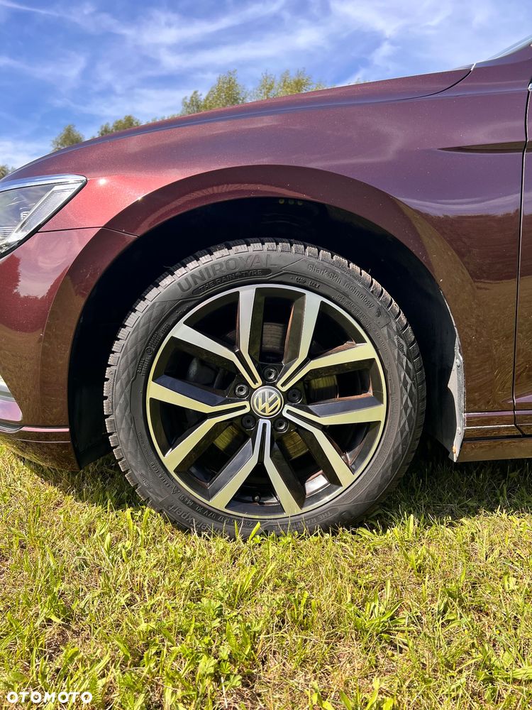 Volkswagen Passat 2.0 TDI SCR Comfortline - 22