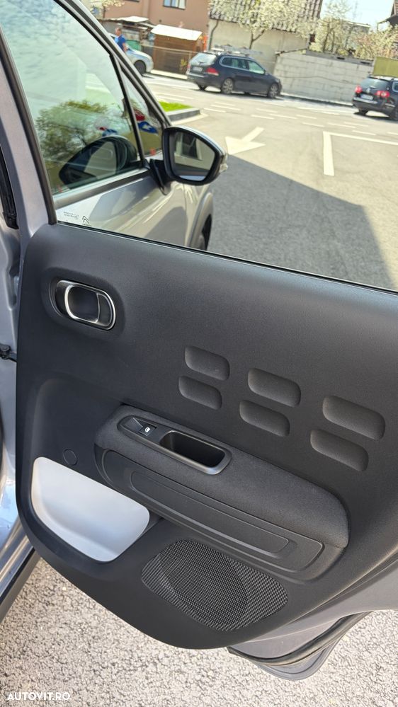 Citroën C3 1.2 PureTech S&S EAT6 Shine - 12