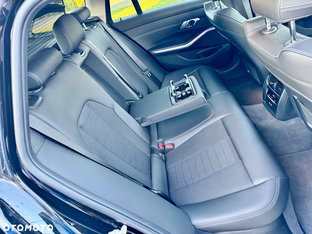 BMW Seria 3 318i Advantage sport - 19